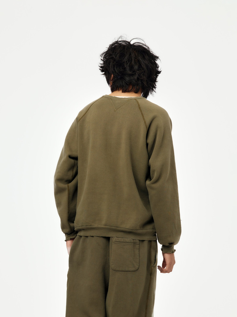 A.PRESSE VINTAGE DOUBLE V SWEATSHIRT (OLIVE) (SIS) outlook