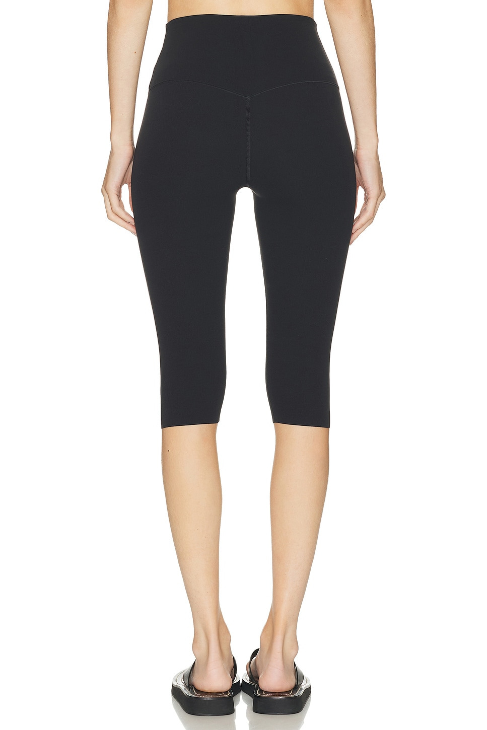 Gentle Support High Waisted Capri Legging - 4