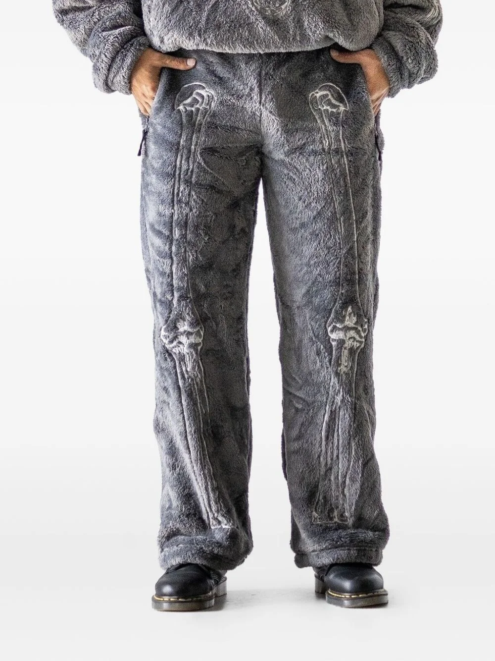 zip detail graphic trousers - 1