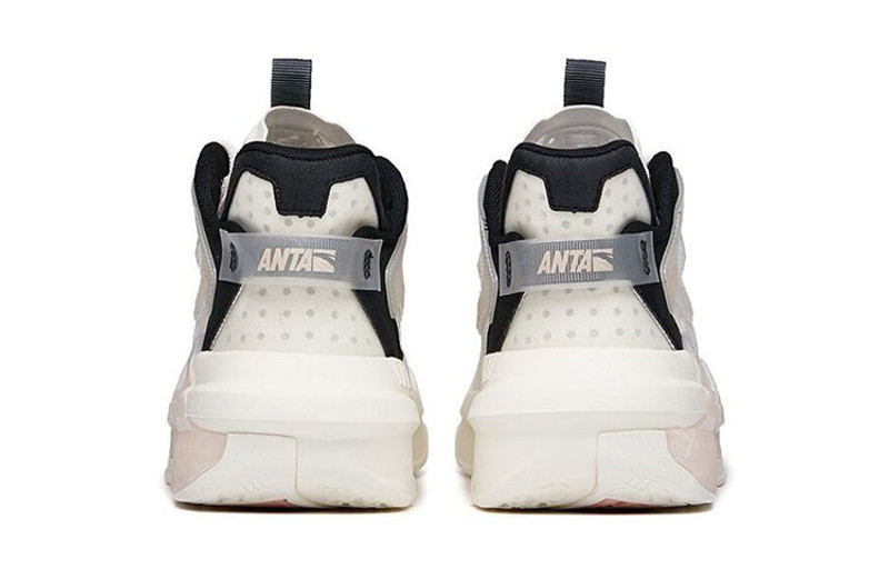 ANTA (WMNS) ANTA Badao 3.0 x Game Shoes 'White Black' 122138081-3 outlook