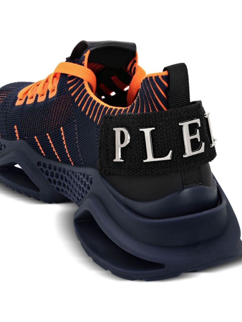 Iconic sneakers - 4