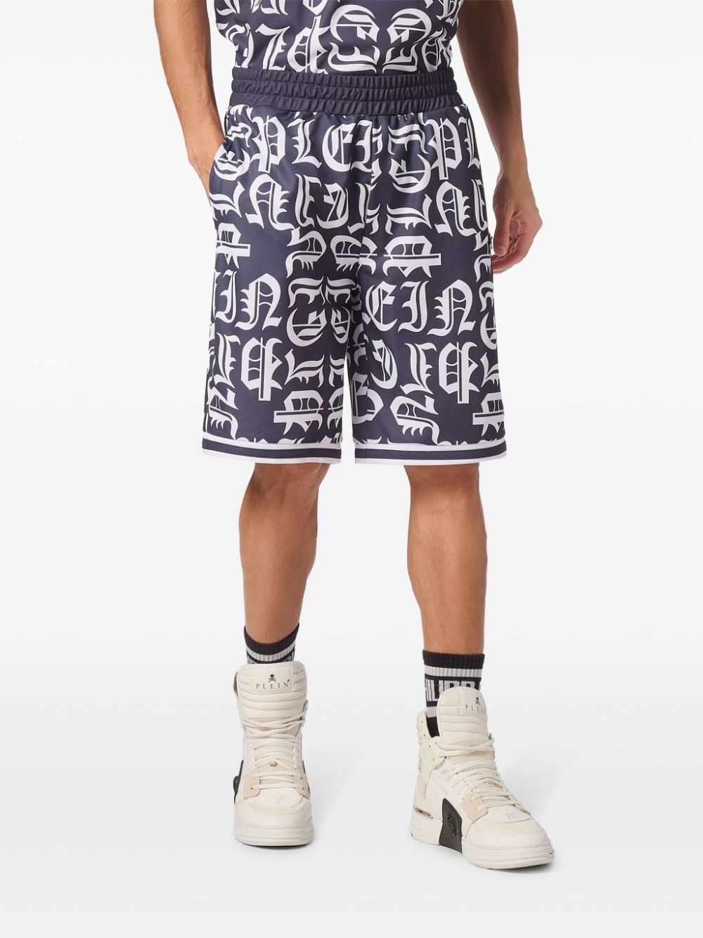 all-over logo-print shorts - 3
