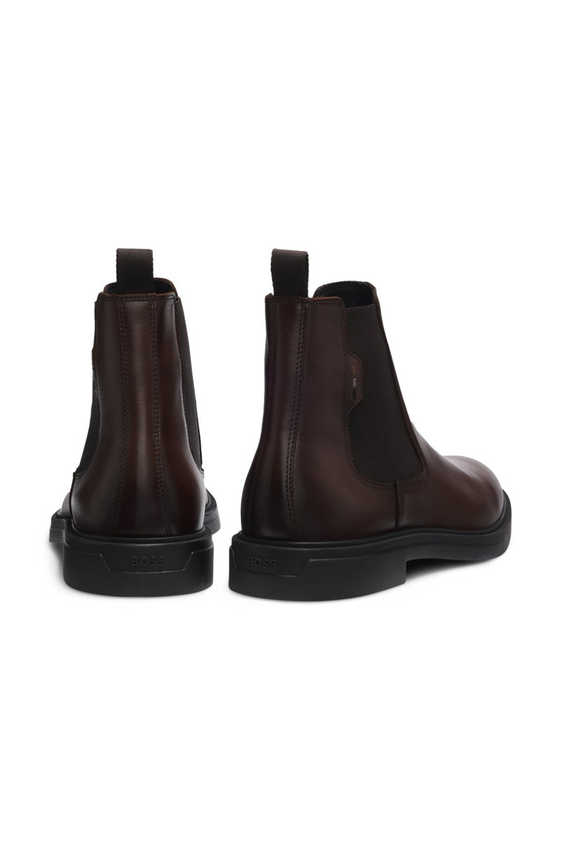 CHELSEA BOOTS IN NAPPA LEATHER WITH SIGNATURE-STRIPE DETAIL 5