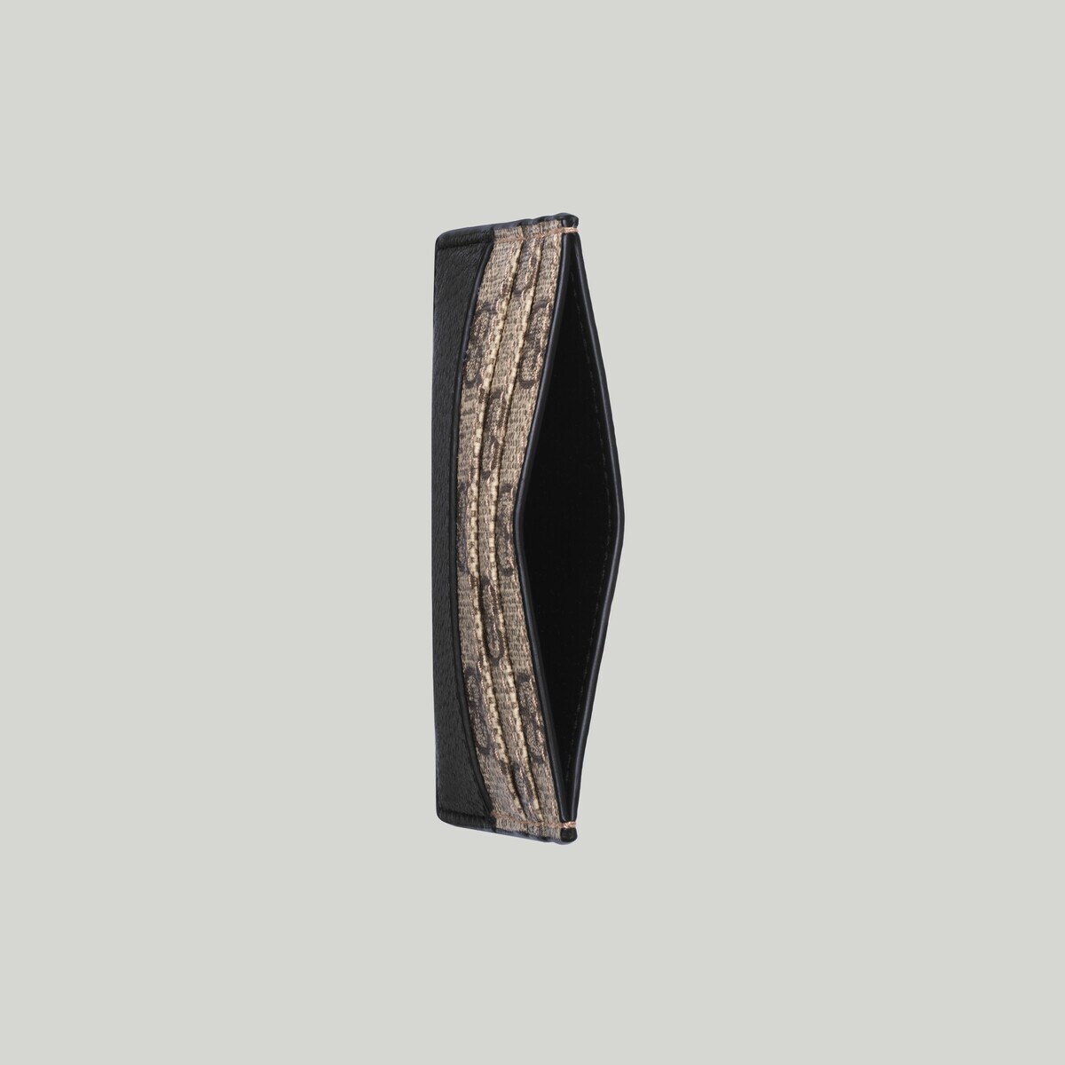 Card case with cut-out Interlocking G - 2