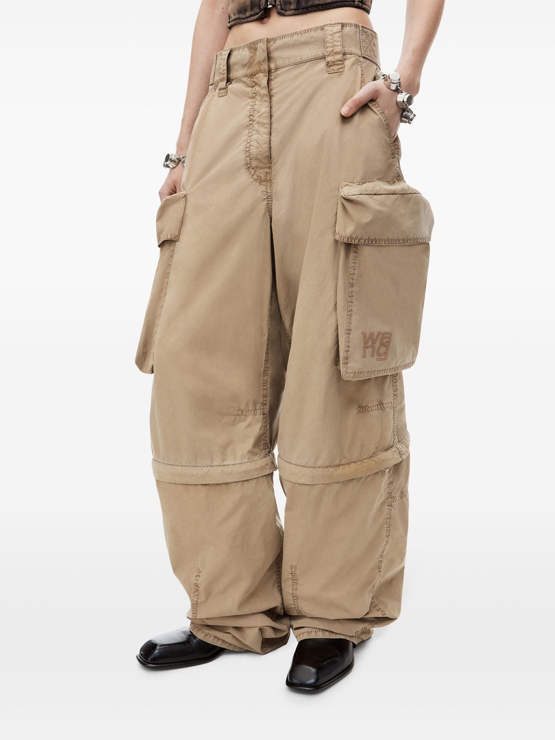 Cargo Pants With Oversize Pockets - 3