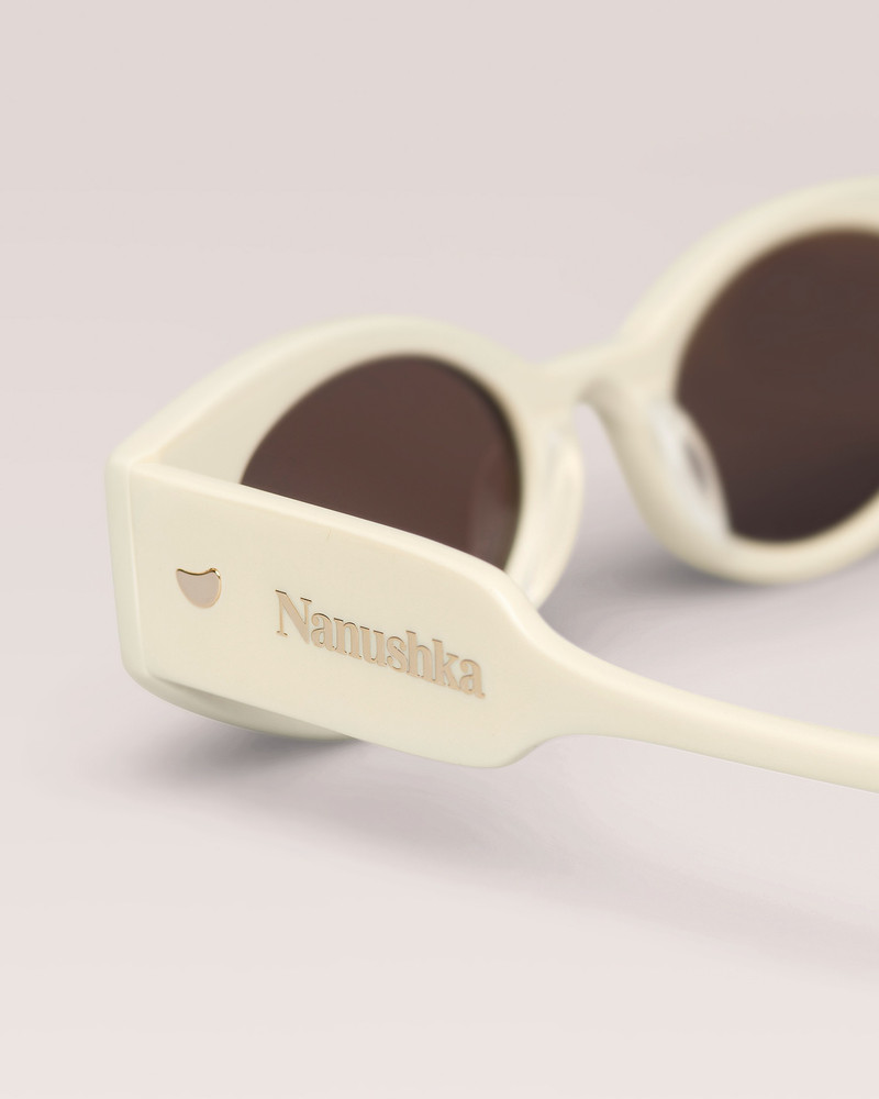 MILLIE - Bio-plastic slim sunglasses - Shell 3