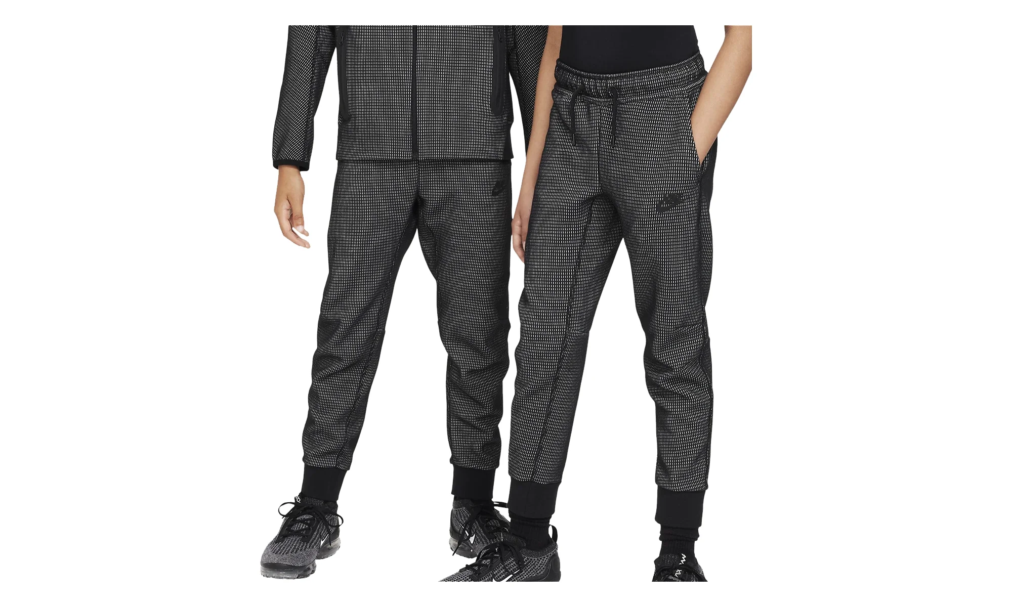 Sportswear Tech Fleece Winterized Pants GS "Black / Light Smoke Grey" FJ6025 010 - 1