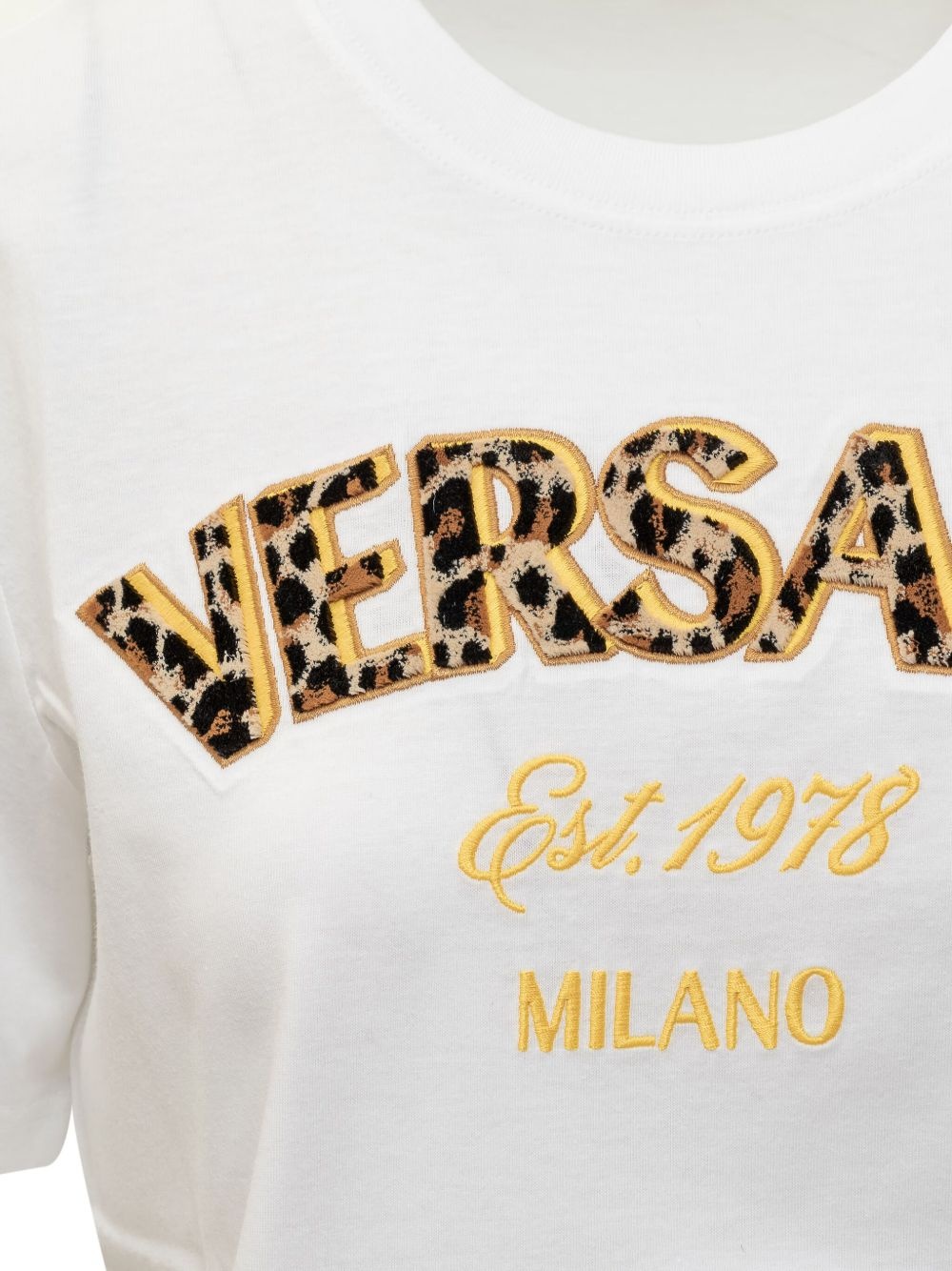 logo-embroidered T-shirt - 3