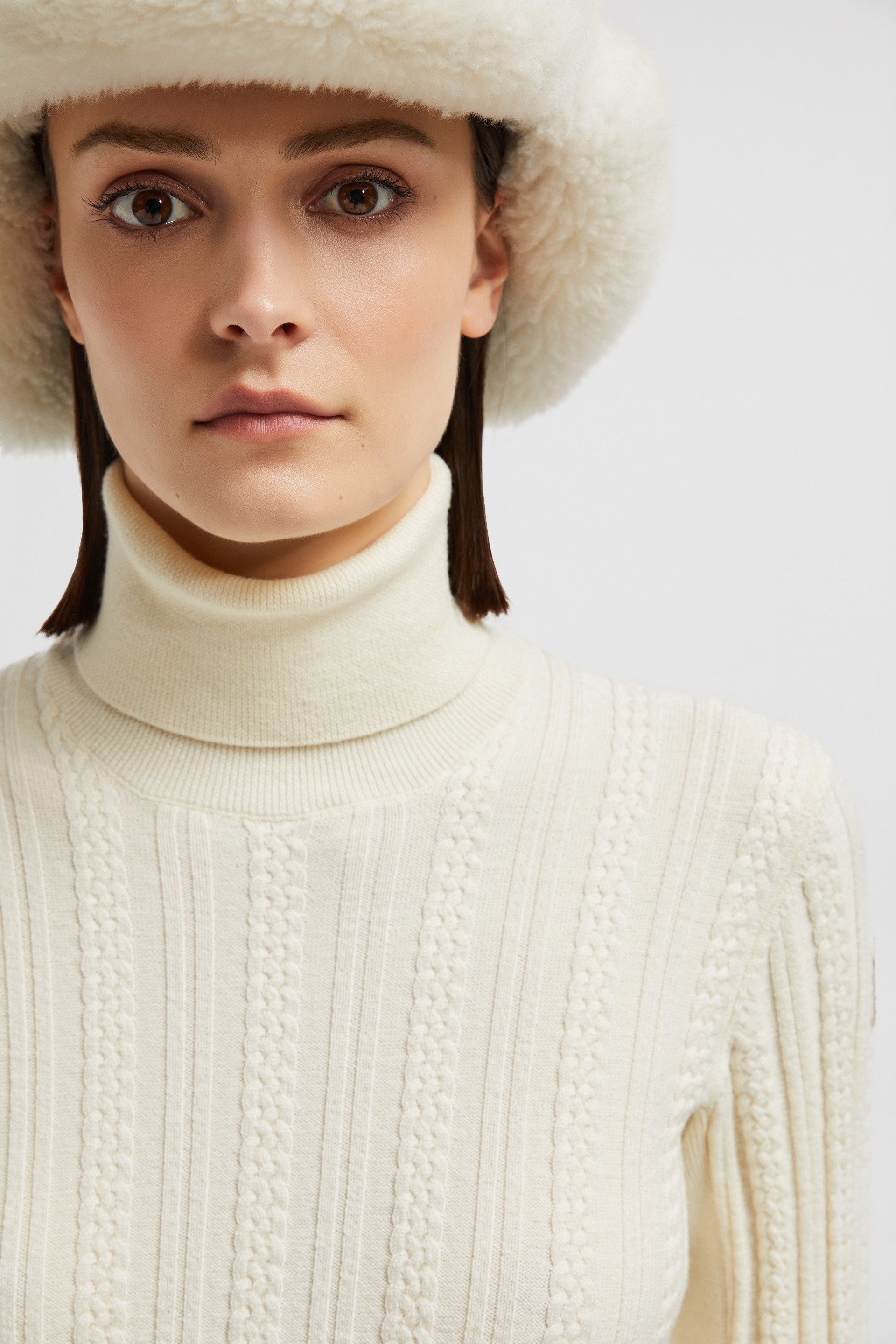 Wool Blend Turtleneck Sweater - 4