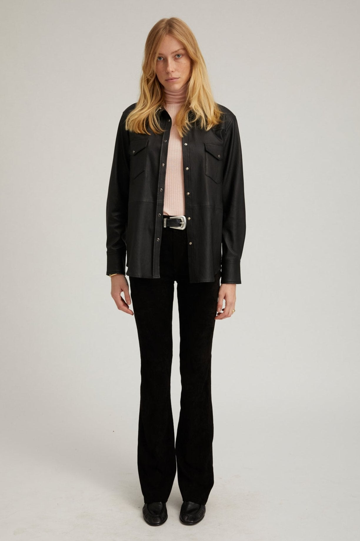 BLACK SUEDE 5 POCKET MICRO FLARE PANTS - 4