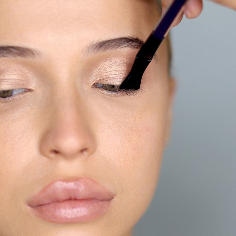 Angled Fan Mascara Brush 3