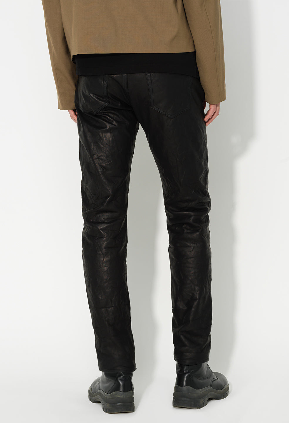 LEATHER DAZE - 6