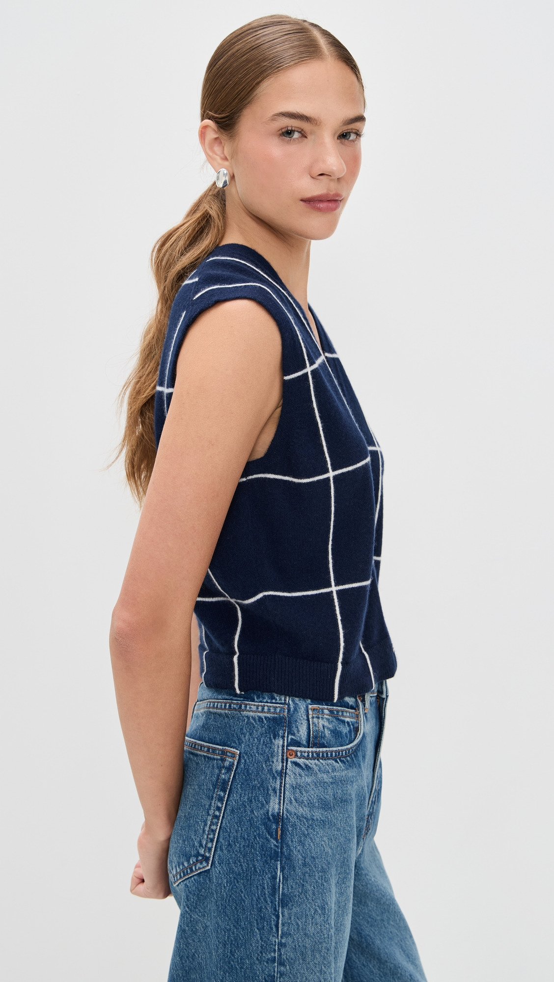 Rozzi Vest - 3
