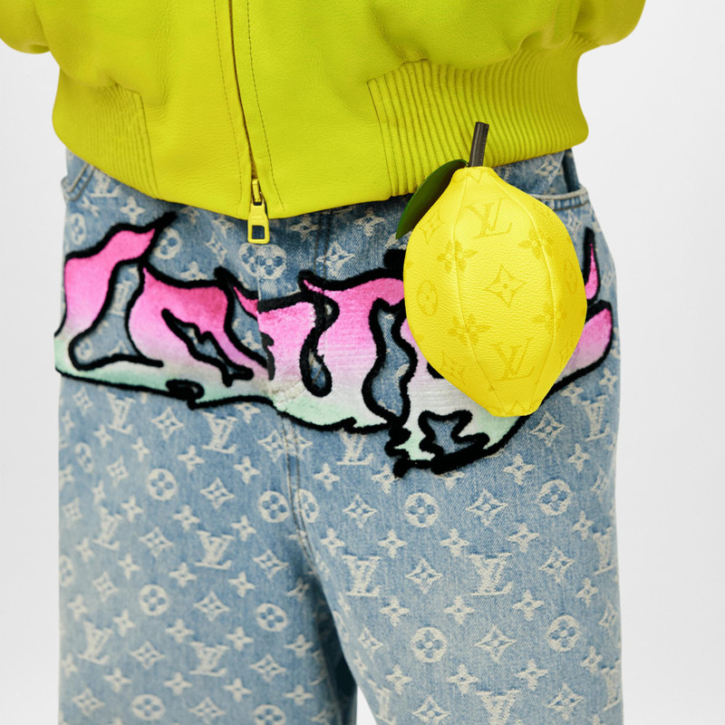 Louis Vuitton Lemon Pouch outlook