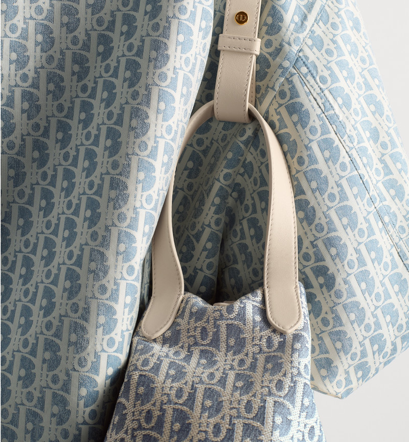 Small Signature Bucket Bag 4