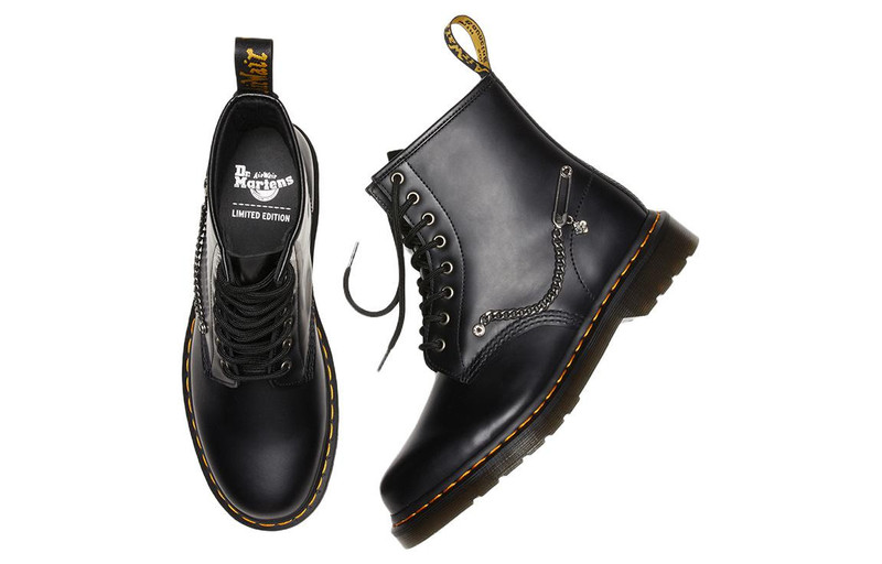 Dr. Martens (WMNS) Dr. Martens 1460 Swarovski Leather Lace Up Boots 'Black' 28016001 outlook