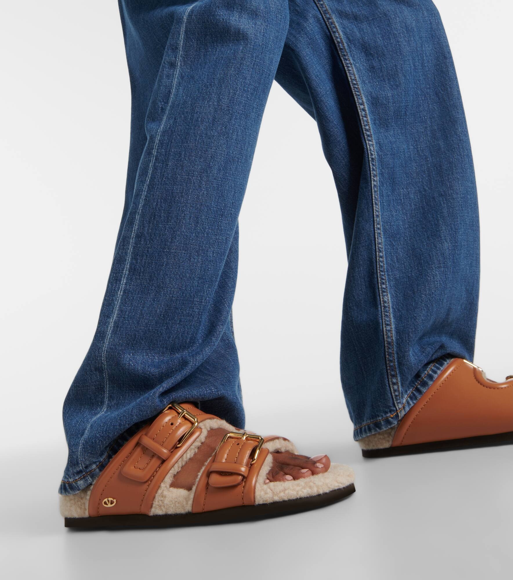 Fussfriend shearling-lined leather sandals - 4