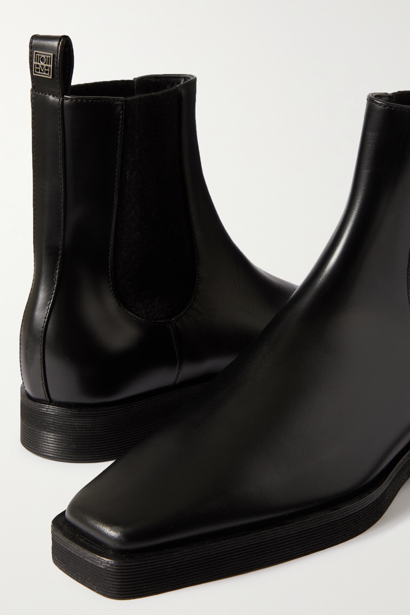 The Ankle leather Chelsea boots - 4