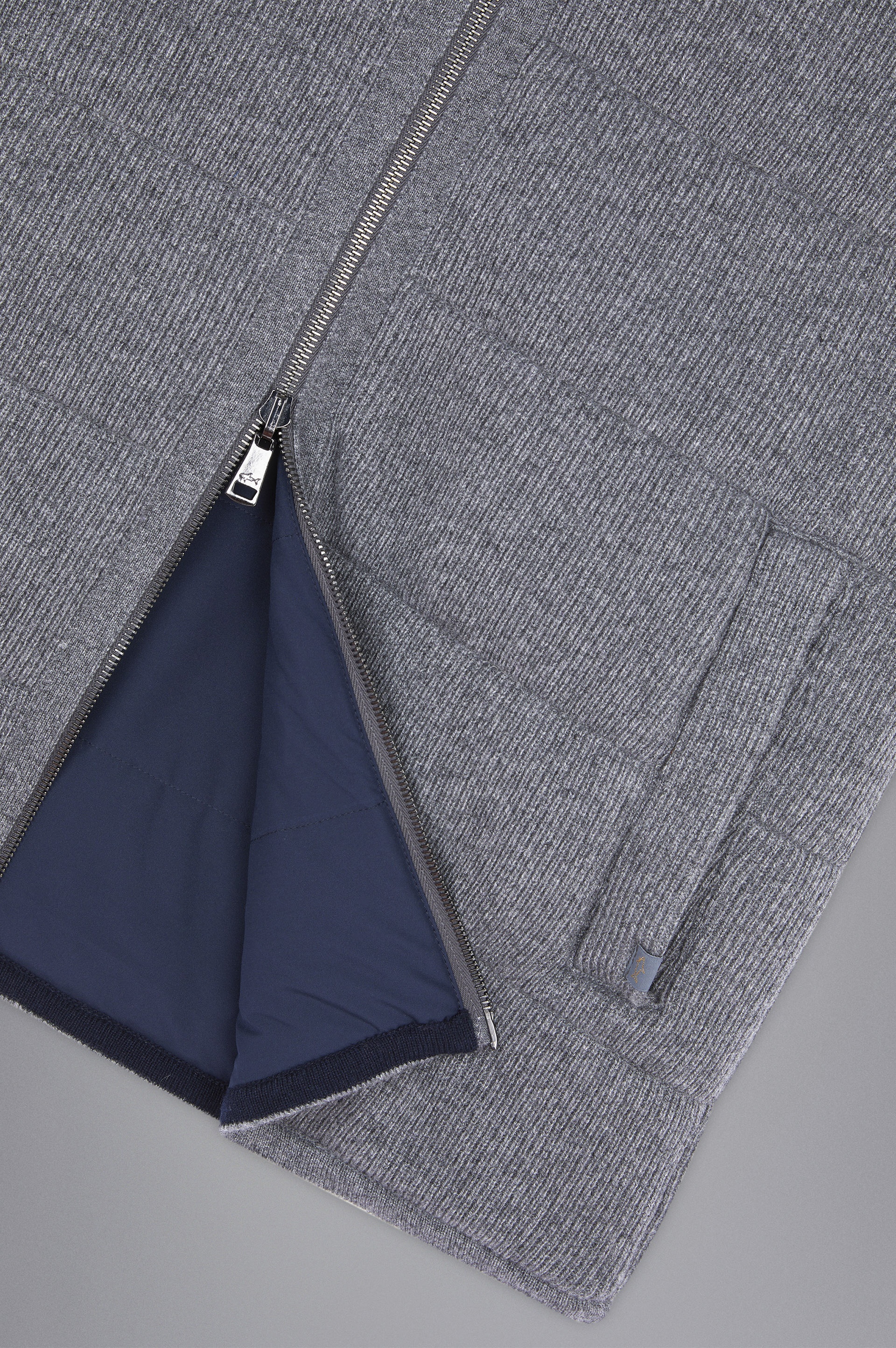 WOOL, CASHMERE AND TYPHOON PLATINUM HYBRID VEST - 6