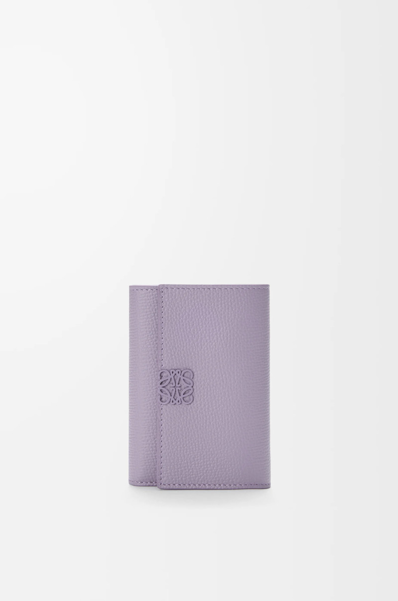 Anagram small vertical wallet in pebble grained calfskin 1