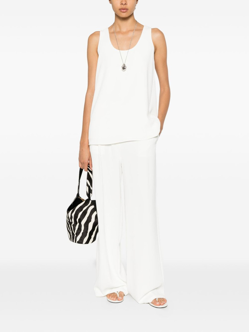 ELEH sleeveless blouse outlook