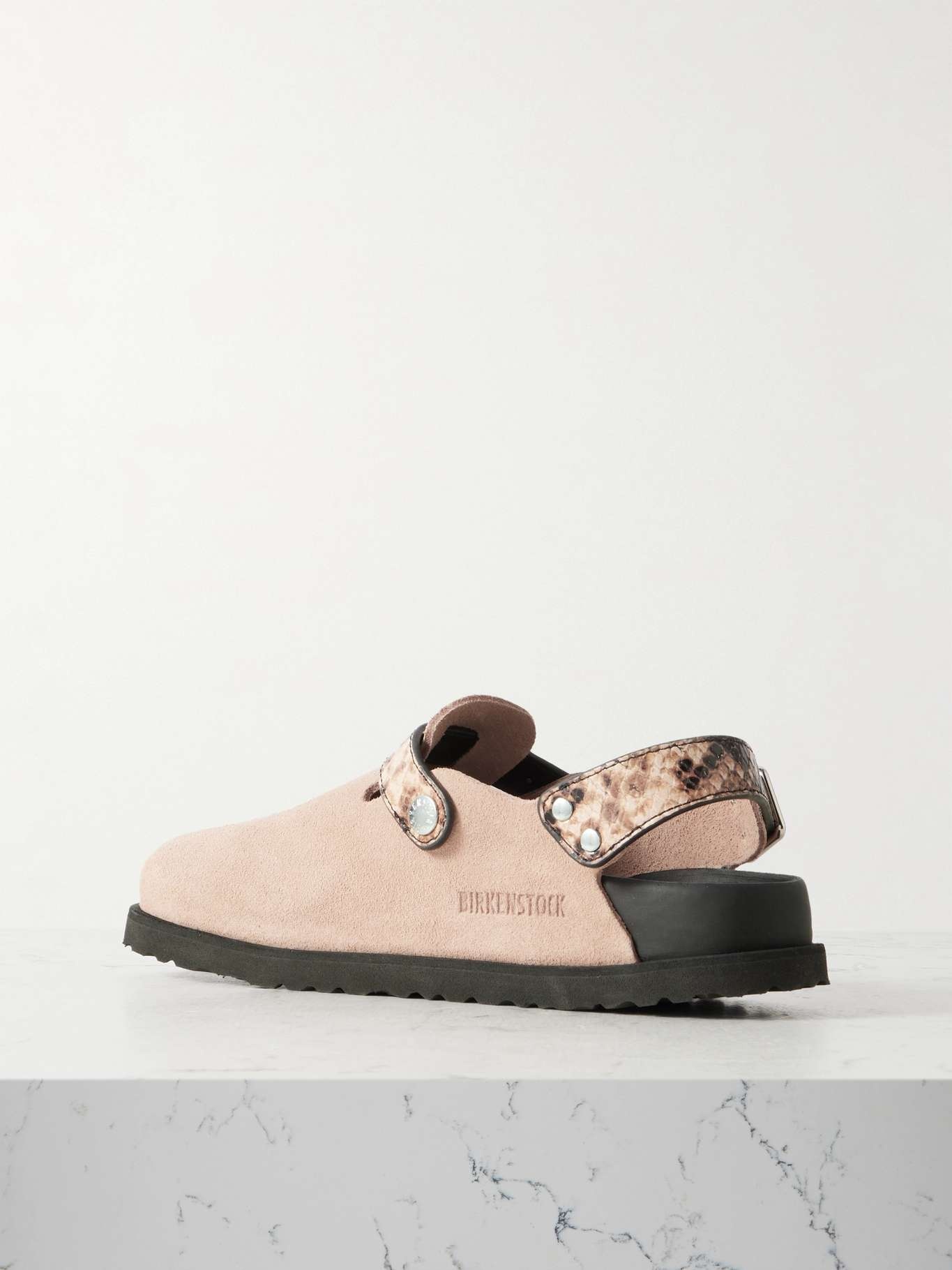Tokio Cazador snake-effect leather-trimmed suede clogs Beige - 3