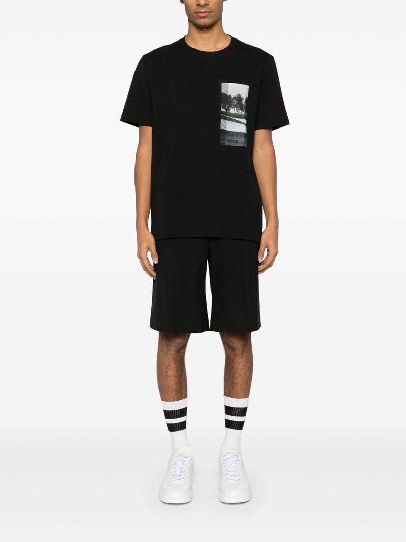 BOSS graphic-print T-shirt outlook