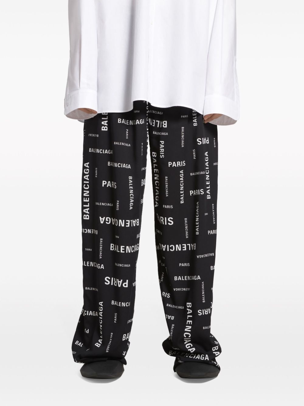 【関税込み】balenciaga Logo embroidery joggers BALENCIAGA Logo-Embroidered Cotton Sweatpants | endource