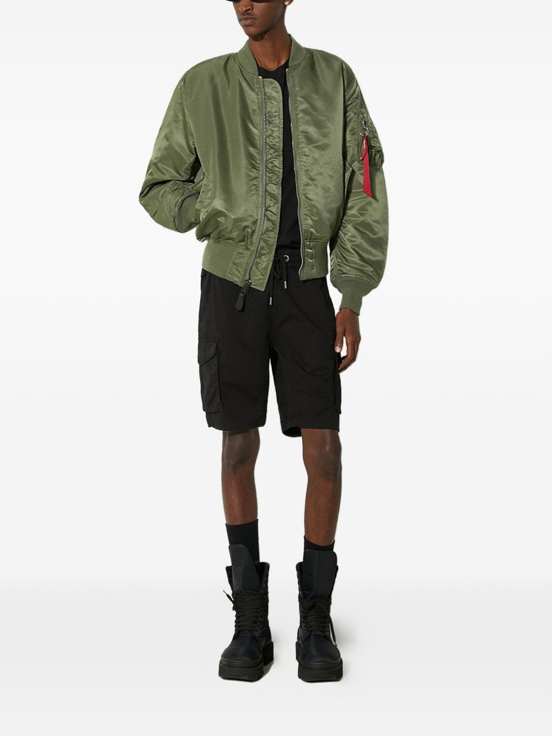 ALPHA INDUSTRIES drawstring cargo shorts outlook