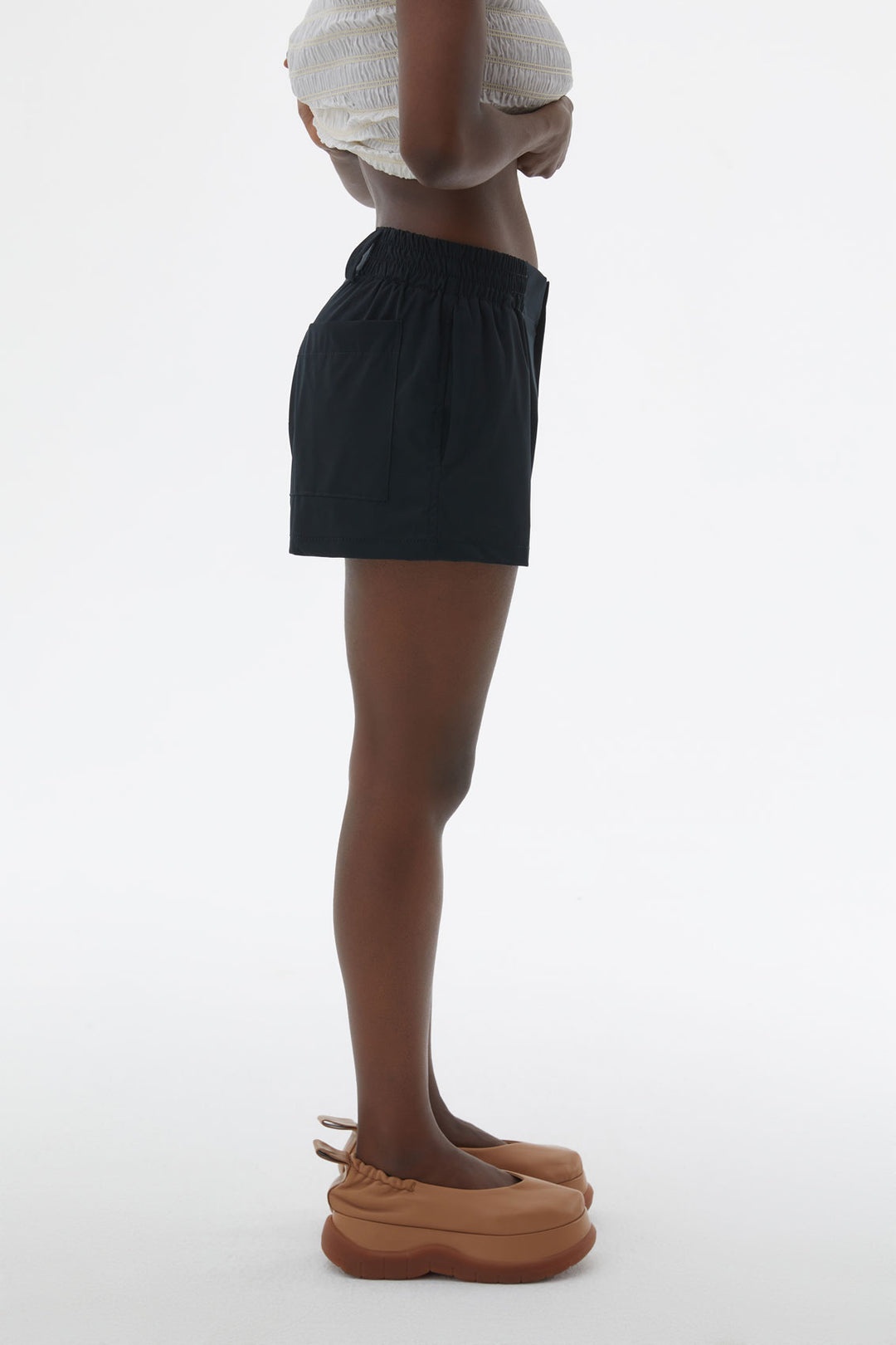 LIGHT TECH BLACK MINI SHORTS - 3