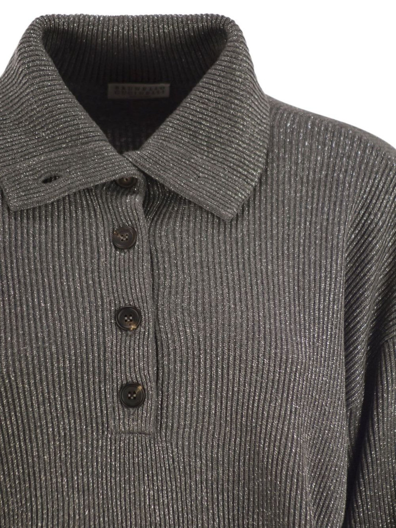 high-collar sweater 4
