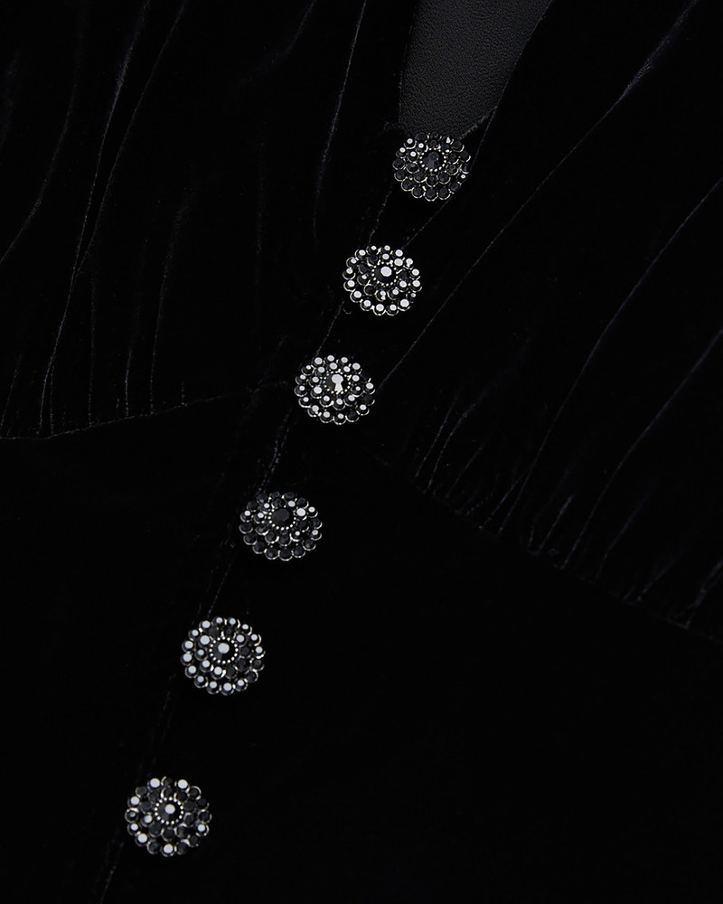 LONG BLACK VELVET DRESS 7