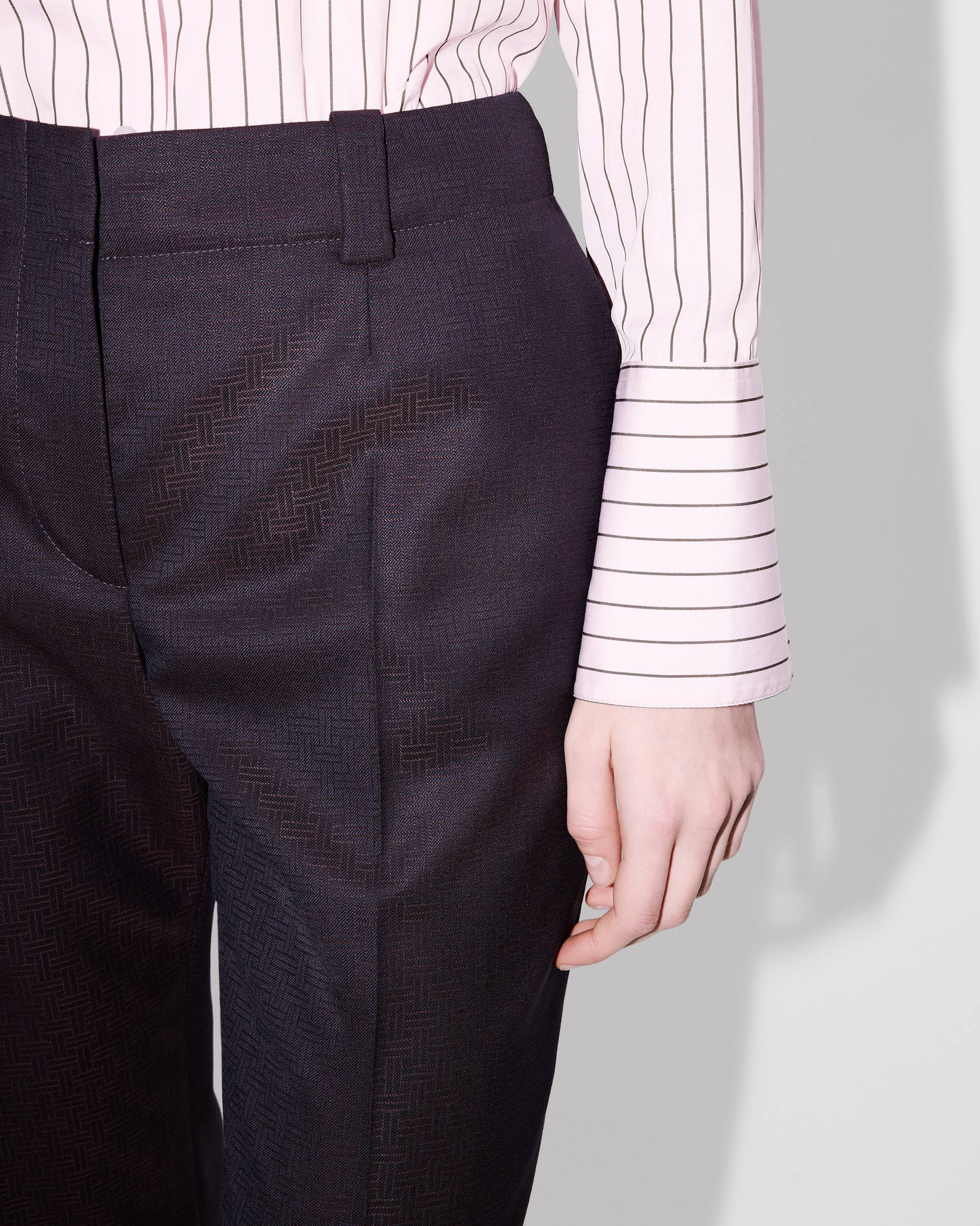 'KENZO Weave' cropped pants in wool jacquard - 6