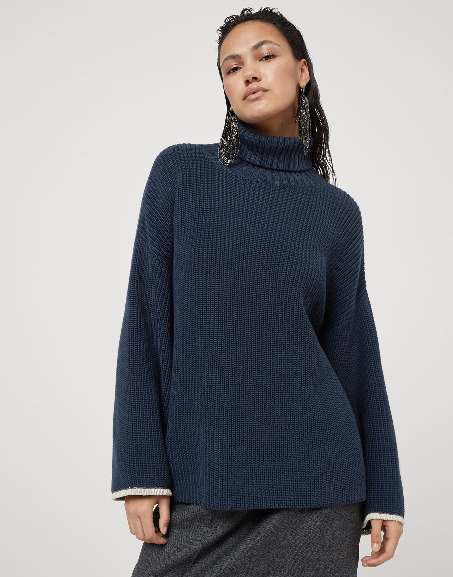 Cotton English rib turtleneck sweater with shiny contrast cuffs - 4