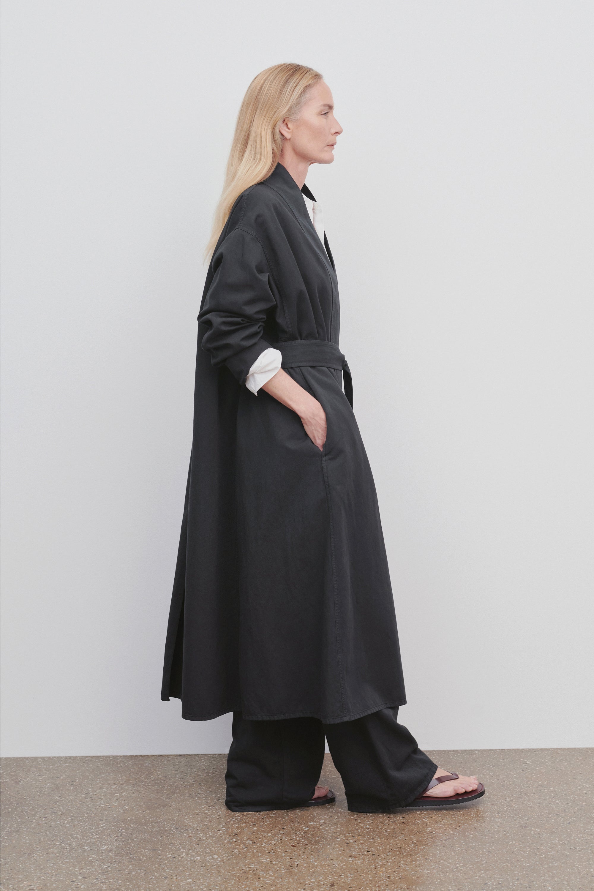 The Row Rimbaud Coat in Cotton and Linen | REVERSIBLE