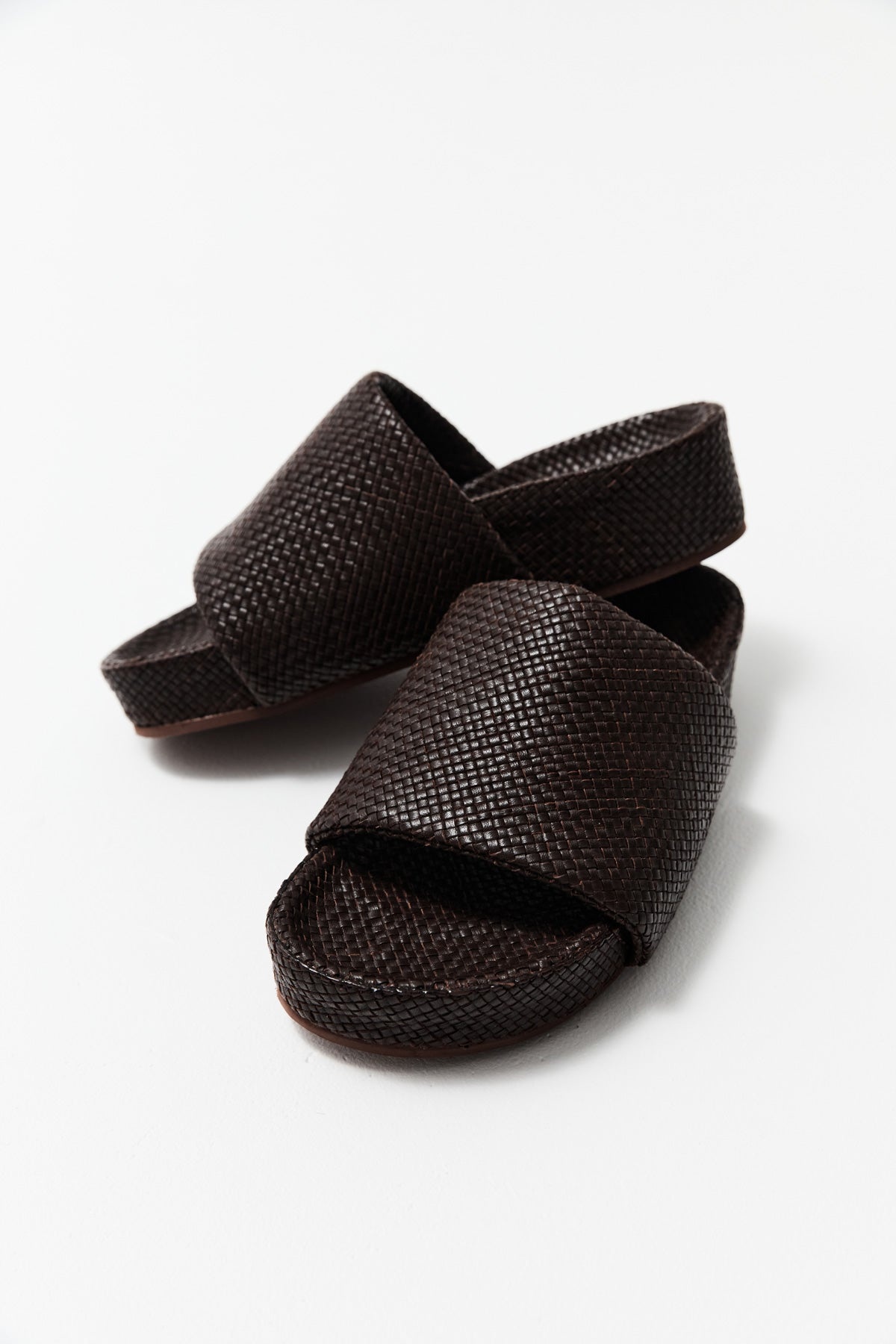 Woven Everyday Flatform Slide - Chocolate - 1