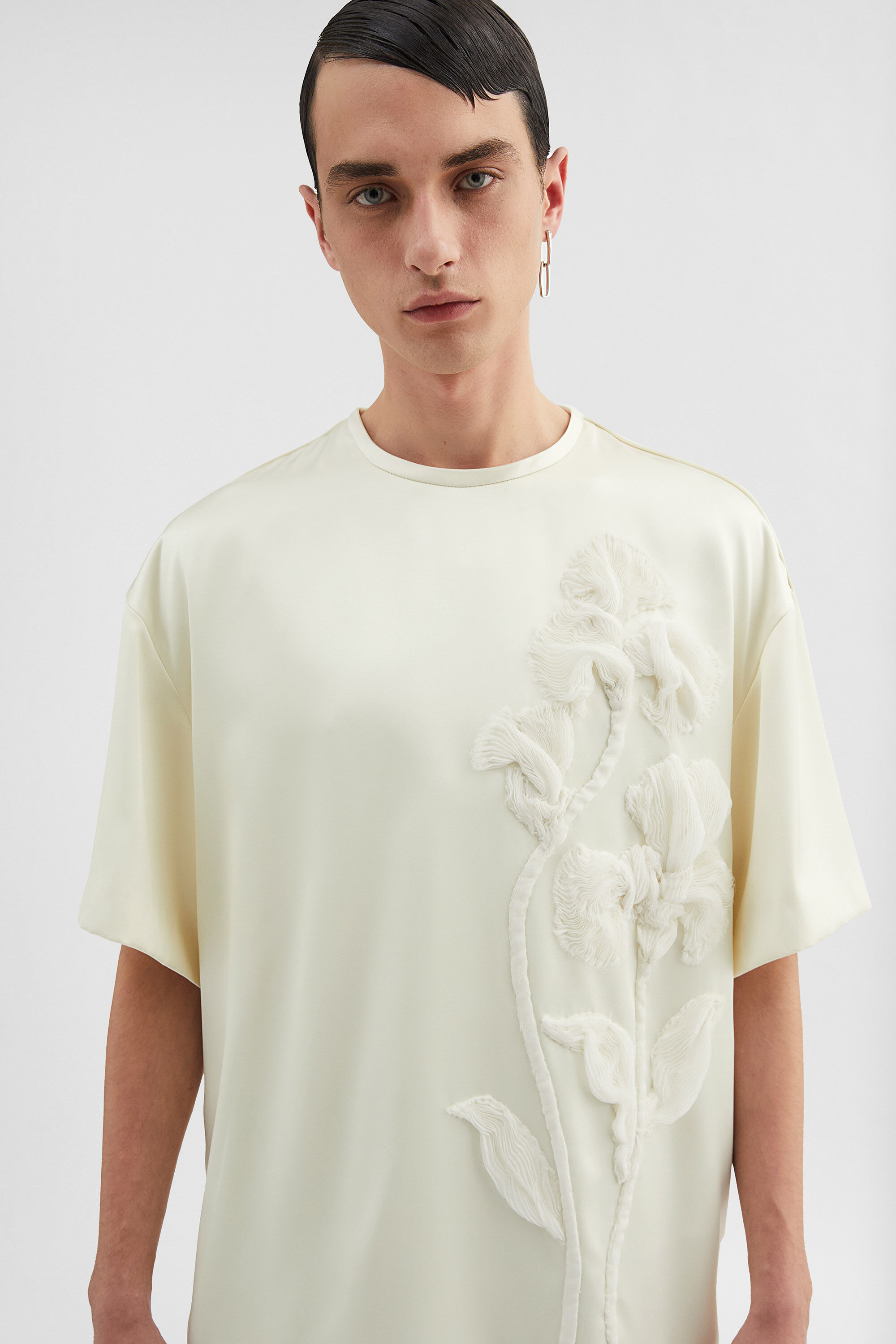 Duchess Embroidered T-Shirt - 5