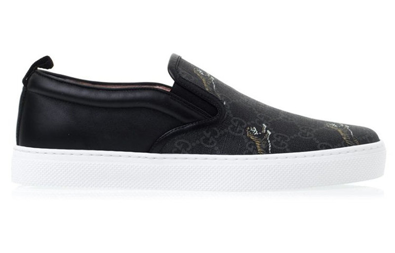 GUCCI Men's GG slip-on sneaker with tigers outlook