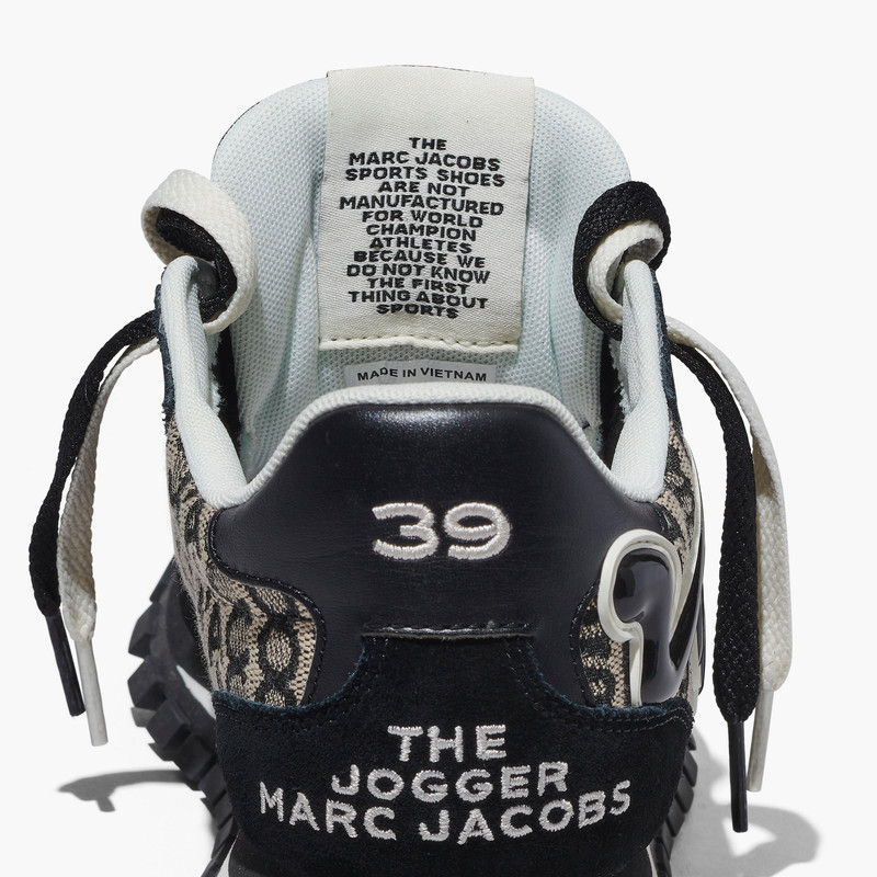 THE MONOGRAM JOGGER 6