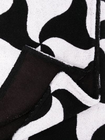 Bottega Veneta abstract-print beach towel outlook
