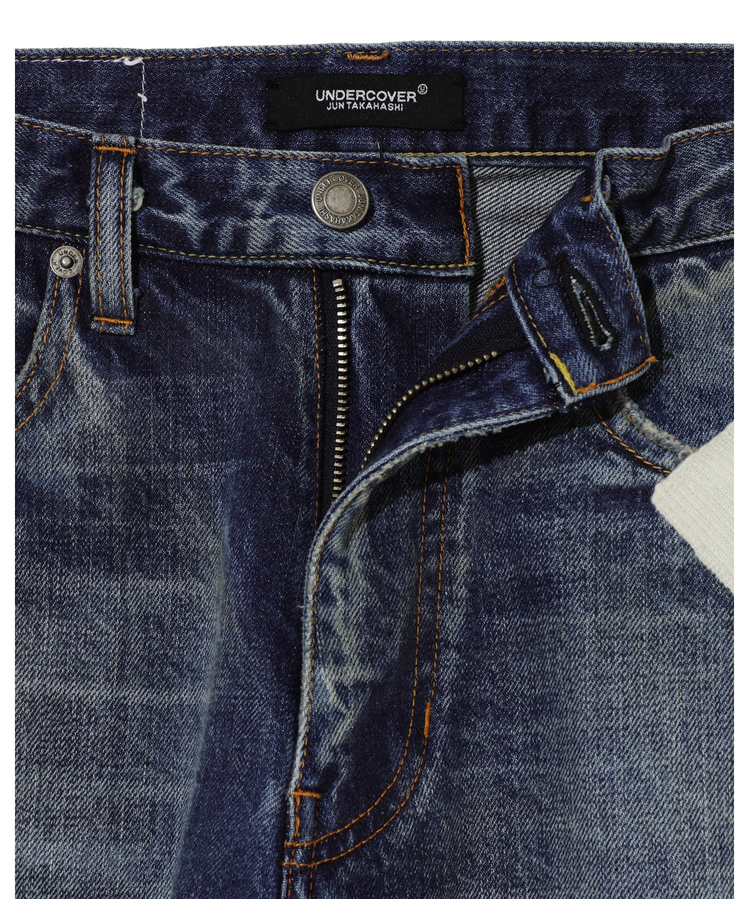 UC2D1501 - 4