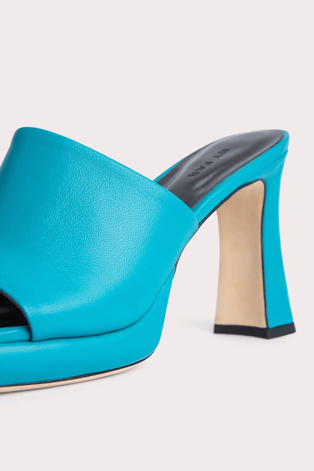 Beliz Azur Nappa Leather - 7