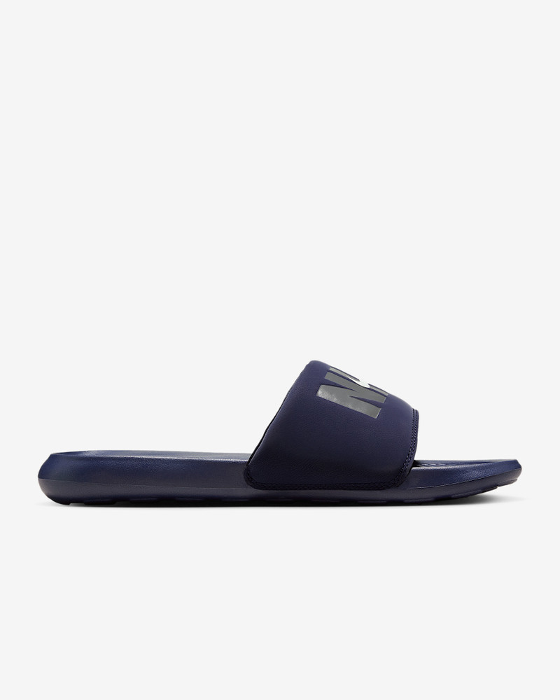Nike Victori One SE Men's Slides 4