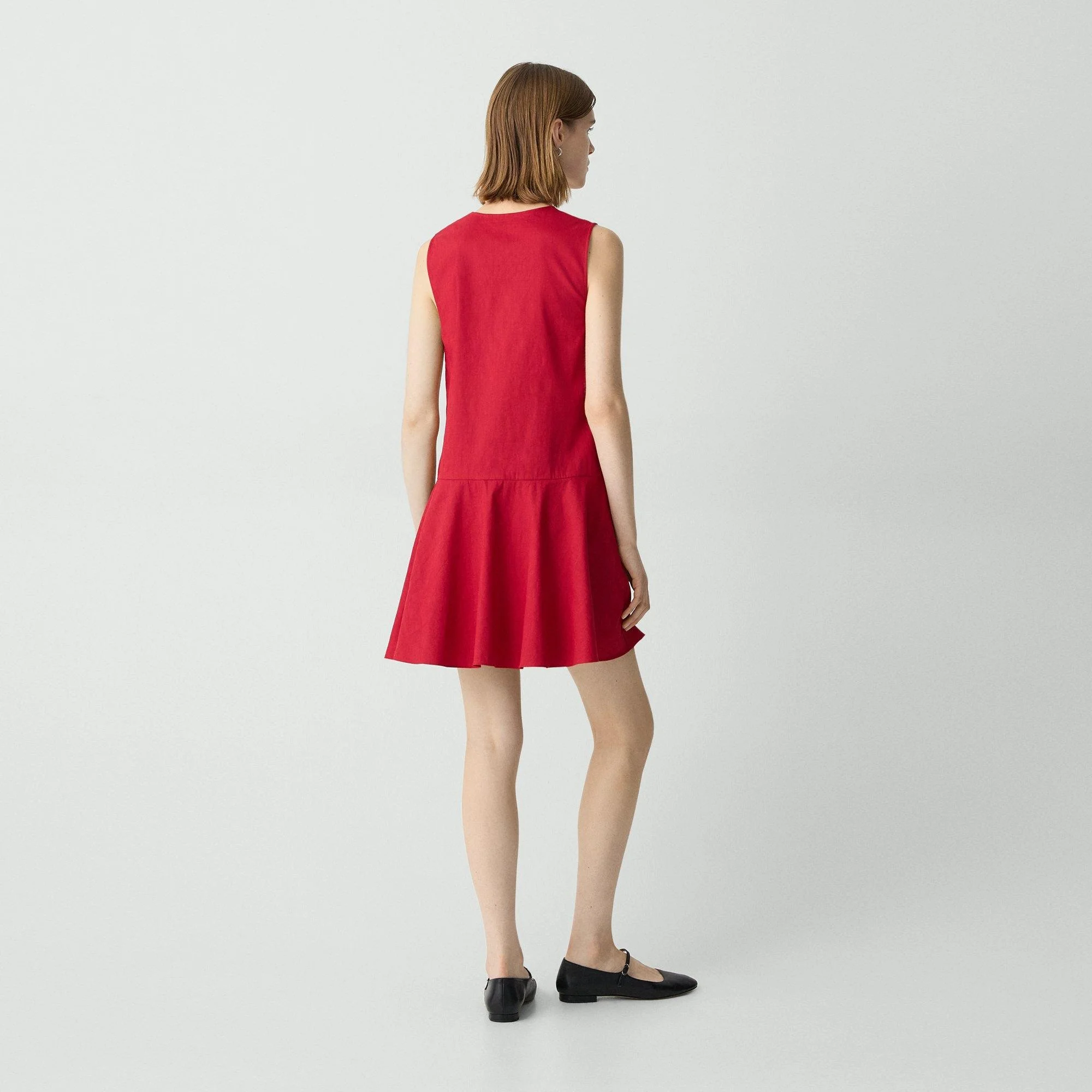 Theory Sleeveless Mini Dress in Good Linen - P0303608_N0F | REVERSIBLE