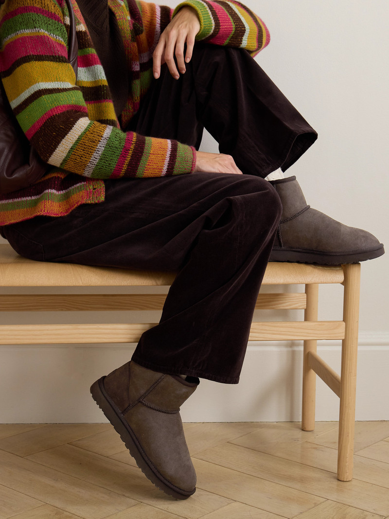 UGG Classic Mini Ii Shearling Boots outlook