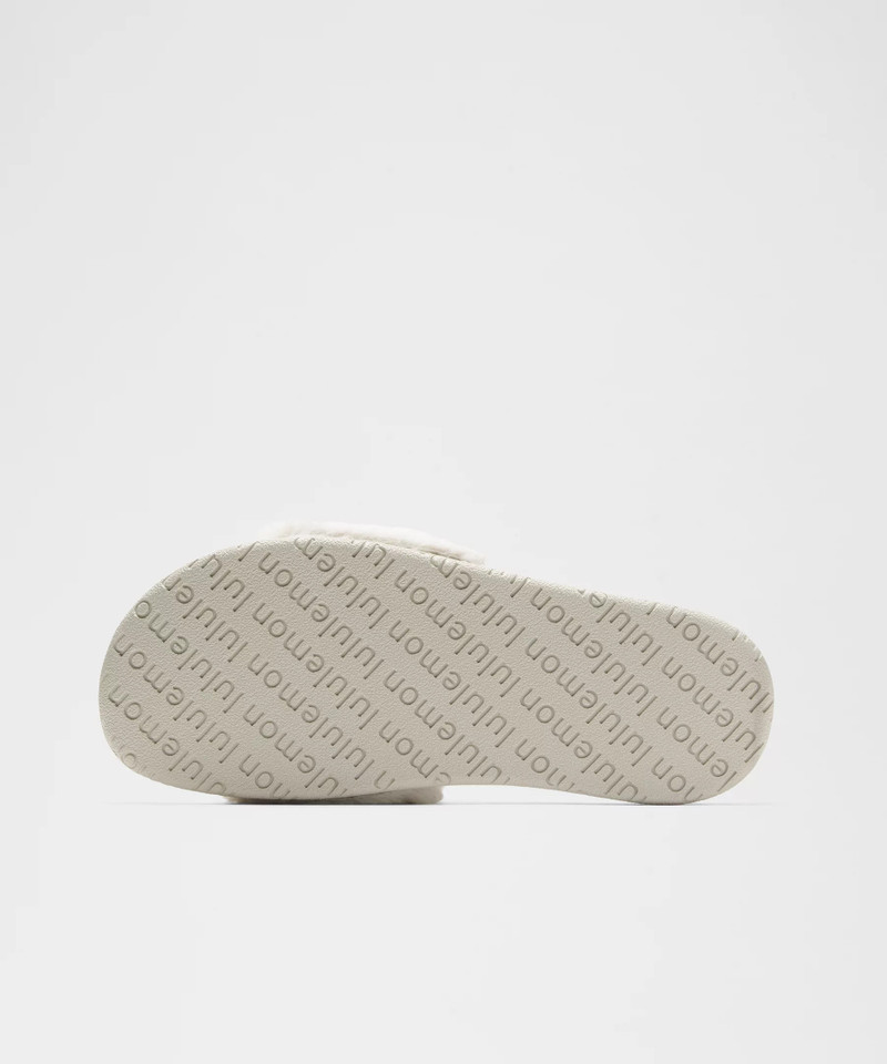 Women's Restfeel Faux Fur Slide 6
