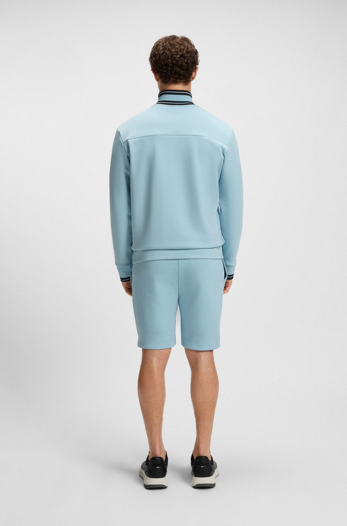 SHORTS WITH STRIPE DETAILS - 5
