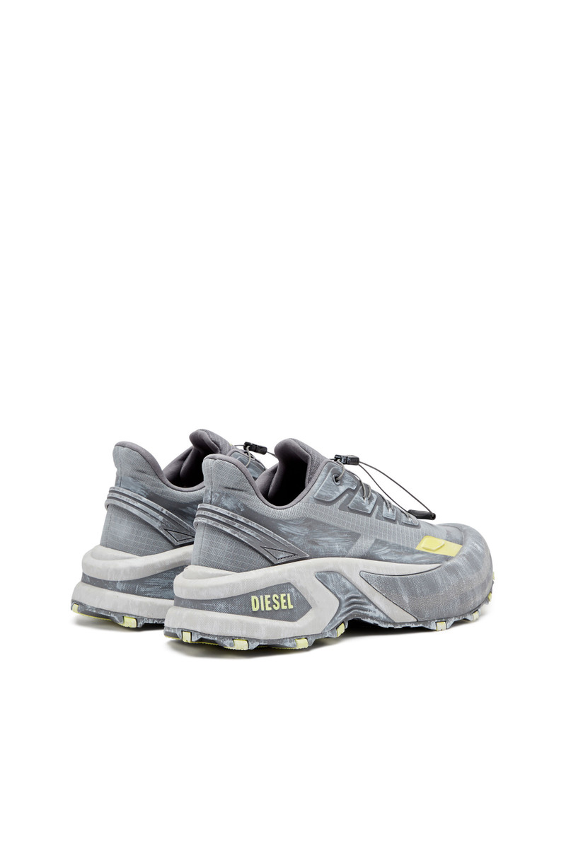 Diesel D-CAGE RUNNER outlook