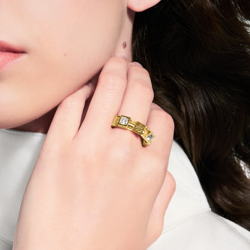 LV Cube Ring 4