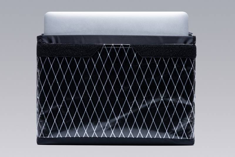 3A-13TS Tec Sys Messenger Einsatztasche Black ] 19